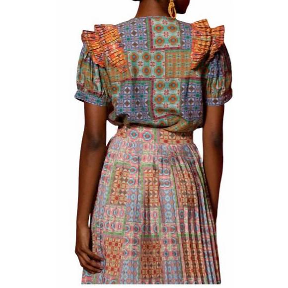 NEW CAROLINA K women's bella blouse in mix tiles basil - Picture 3 of 4